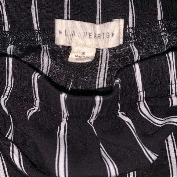 LA Hearts Tie Sleeve Off-The-Shoulder Top - Picture 5 of 5